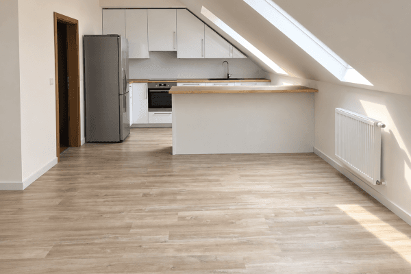 Prenájom bytu 2-izbový 81 m², Bubenská, Praha Prenájom bytu 2-izbový 81 m², Bubenská, Praha