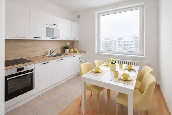 Prenájom bytu 2-izbový 64 m², Dr. Glazera, Horní Suchá Prenájom bytu 2-izbový 64 m², Dr. Glazera, Horní Suchá
