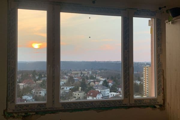Prenájom bytu 2-izbový 75 m², Vavřenova, Praha Prenájom bytu 2-izbový 75 m², Vavřenova, Praha
