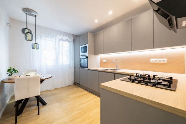 Predaj bytu 2-izbový 57 m², Dvořákova, Přerov Predaj bytu 2-izbový 57 m², Dvořákova, Přerov
