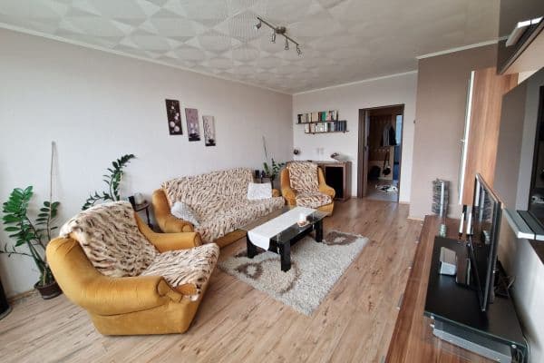 Predaj bytu 3-izbový 90 m², Sportovní, Mělník Predaj bytu 3-izbový 90 m², Sportovní, Mělník