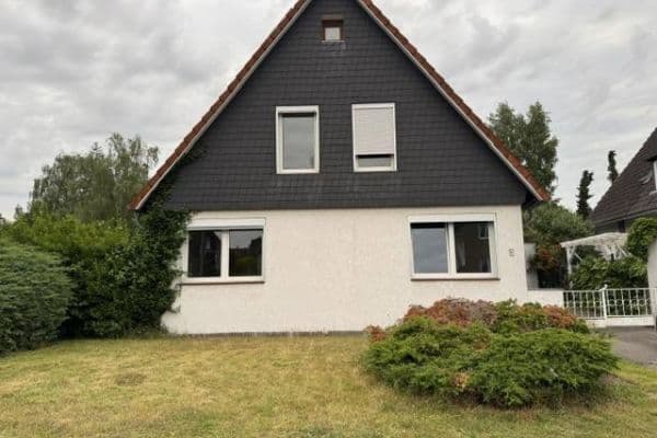 Predaj domu 208 m², pozemok 829 m², Lübeck, Šlezvicko-Holštajnsko Predaj domu 208 m², pozemok 829 m², Lübeck, Šlezvicko-Holštajnsko