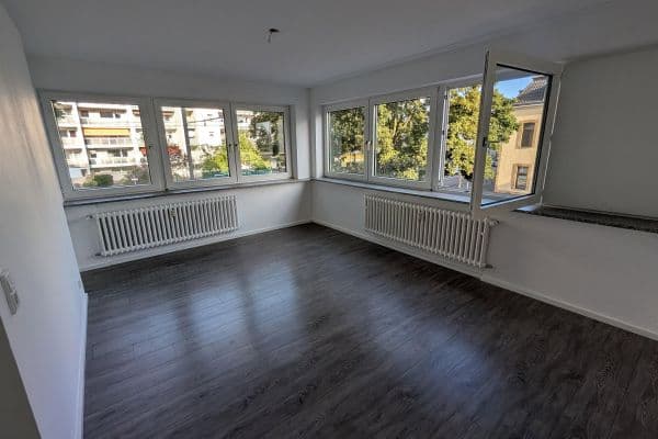 Predaj bytu 3-izbový 86 m², Neusser Str. 723, Köln, Severné Porýnie - Westfálsko Predaj bytu 3-izbový 86 m², Neusser Str. 723, Köln, Severné Porýnie - Westfálsko
