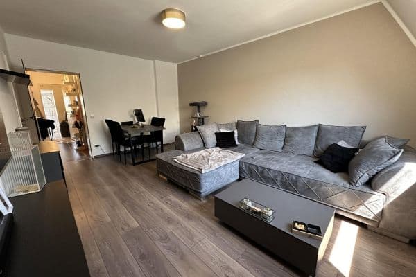 Prenájom bytu 2-izbový 40 m², Melbeckstr. 18, Solingen Prenájom bytu 2-izbový 40 m², Melbeckstr. 18, Solingen