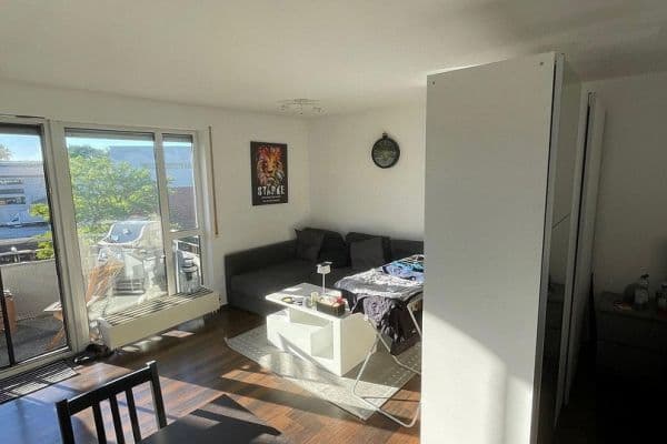 Prenájom bytu 1-izbový 40 m², Wendlingen Prenájom bytu 1-izbový 40 m², Wendlingen