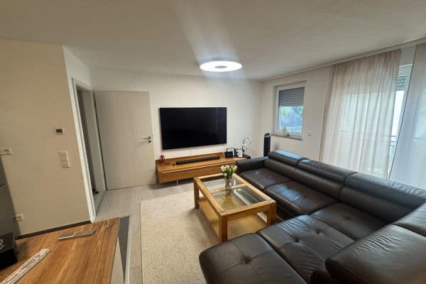 Prenájom bytu 4-izbový 95 m², Salzelmenerstr.5/1, Bad Rappenau Prenájom bytu 4-izbový 95 m², Salzelmenerstr.5/1, Bad Rappenau
