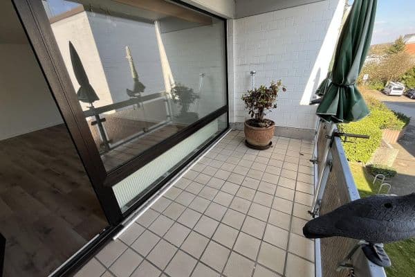 Prenájom bytu 3-izbový 95 m², Alter Kirchweg 6, Langenfeld Prenájom bytu 3-izbový 95 m², Alter Kirchweg 6, Langenfeld