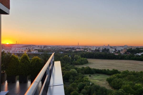Prenájom bytu 2-izbový 60 m², Klapálkova, Praha Prenájom bytu 2-izbový 60 m², Klapálkova, Praha