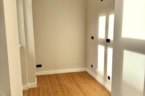 Predaj bytu 2-izbový 56 m², Berlin, Berlín Predaj bytu 2-izbový 56 m², Berlin, Berlín