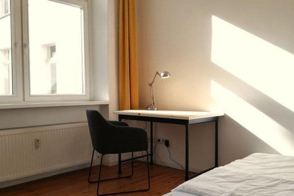 Prenájom bytu 1-izbový 25 m², Berlin, Berlín Prenájom bytu 1-izbový 25 m², Berlin, Berlín