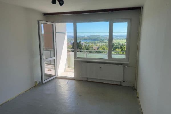 Prenájom bytu 3-izbový 75 m², Kaznějovská, Plzeň Prenájom bytu 3-izbový 75 m², Kaznějovská, Plzeň