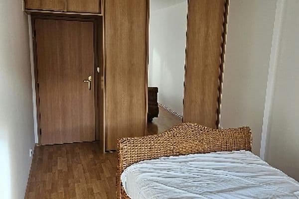 Prenájom bytu 2-izbový 50 m², Křižíkova, Praha Prenájom bytu 2-izbový 50 m², Křižíkova, Praha