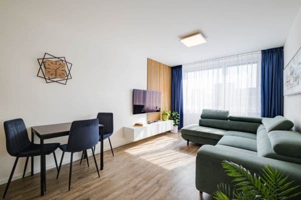 Predaj bytu 2-izbový 44 m², Veronské náměstí, Praha Predaj bytu 2-izbový 44 m², Veronské náměstí, Praha