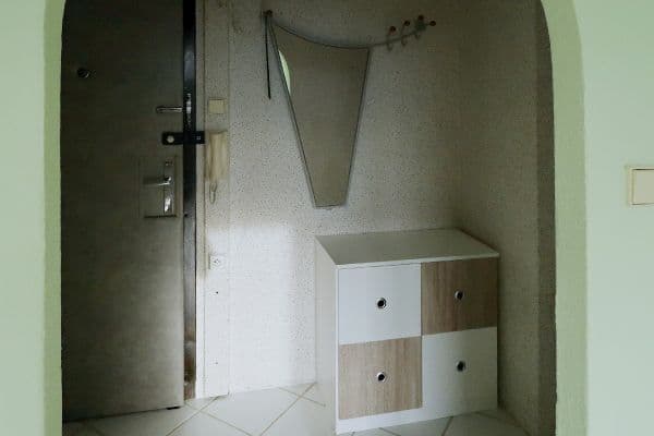 Prenájom bytu 3-izbový 68 m², Okružní, Zlín Prenájom bytu 3-izbový 68 m², Okružní, Zlín