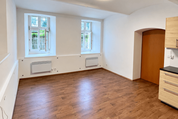 Prenájom bytu 2-izbový 33 m², třída Kpt. Jaroše, Brno Prenájom bytu 2-izbový 33 m², třída Kpt. Jaroše, Brno