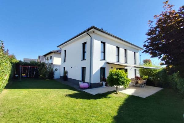Predaj domu 158 m², pozemok 418 m², Nidderau Predaj domu 158 m², pozemok 418 m², Nidderau