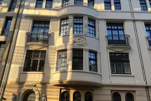 Predaj bytu 4-izbový 108 m², Köln, Severné Porýnie - Westfálsko Predaj bytu 4-izbový 108 m², Köln, Severné Porýnie - Westfálsko
