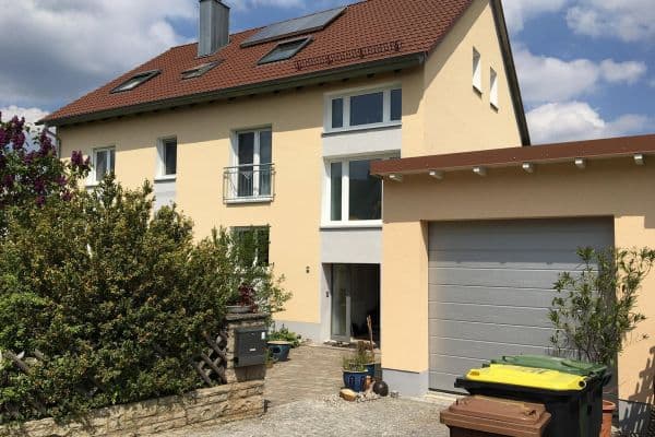 Predaj domu 271 m², pozemok 696 m², Roßtal Predaj domu 271 m², pozemok 696 m², Roßtal