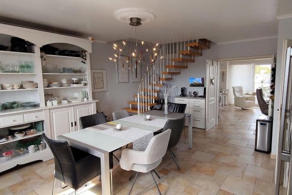 Predaj bytu 3-izbový 115 m², Diergardtstr., Moers Predaj bytu 3-izbový 115 m², Diergardtstr., Moers