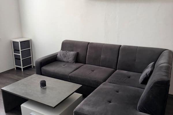 Prenájom bytu 3-izbový 75 m², Na Šancích, Chrudim Prenájom bytu 3-izbový 75 m², Na Šancích, Chrudim