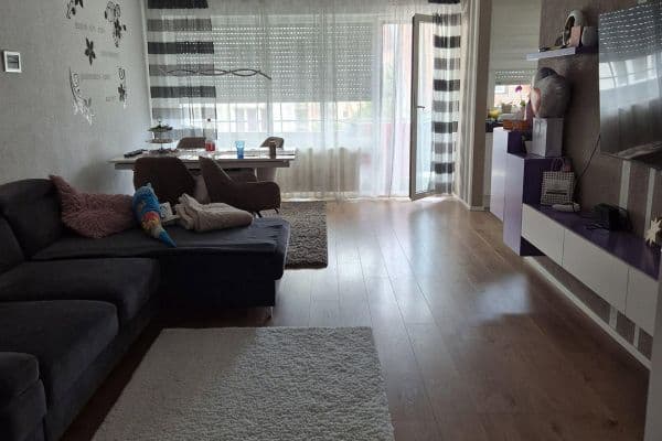Predaj bytu 4-izbový 88 m², Neu-Ulm Predaj bytu 4-izbový 88 m², Neu-Ulm