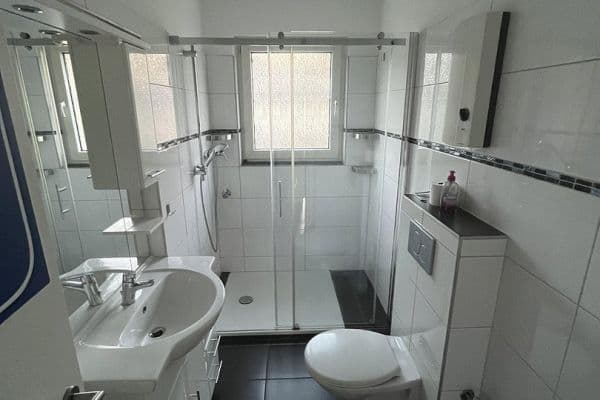 Prenájom bytu 3-izbový 73 m², Leipziger Straße 18, Essen Prenájom bytu 3-izbový 73 m², Leipziger Straße 18, Essen