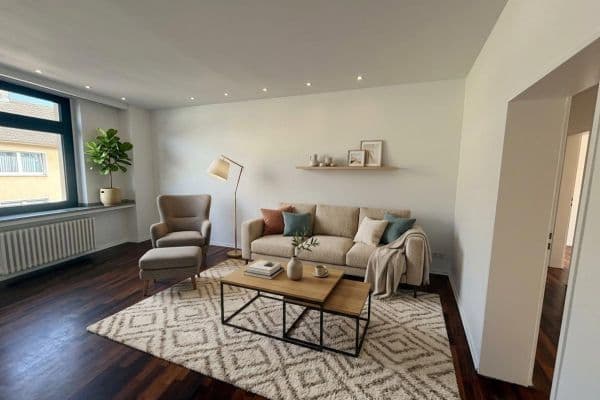 Prenájom bytu 3-izbový 86 m², Wuppertal Prenájom bytu 3-izbový 86 m², Wuppertal