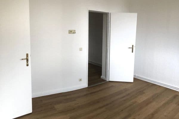 Prenájom bytu 2-izbový 48 m², Große Gartenstraße, Brandenburg an der Havel, Brandenbursko Prenájom bytu 2-izbový 48 m², Große Gartenstraße, Brandenburg an der Havel, Brandenbursko