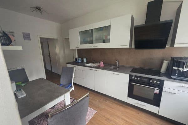Prenájom bytu 3-izbový 78 m², Wilhelmstraße 6, Wriezen Prenájom bytu 3-izbový 78 m², Wilhelmstraße 6, Wriezen