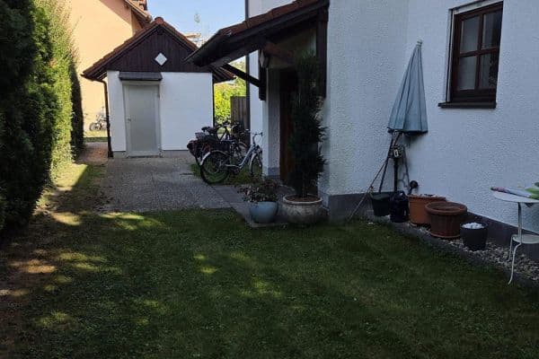 Prenájom bytu 3-izbový 90 m², Aufkirchener Weg 12, Erding, Bavorsko Prenájom bytu 3-izbový 90 m², Aufkirchener Weg 12, Erding, Bavorsko