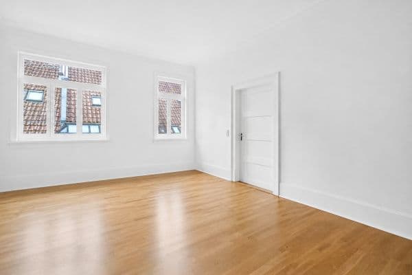 Predaj bytu 4-izbový 114 m², Esslingen Predaj bytu 4-izbový 114 m², Esslingen