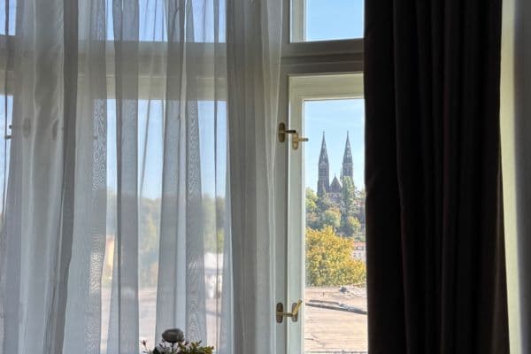 Prenájom bytu Garsoniéra 25 m², Strakonická, Praha Prenájom bytu Garsoniéra 25 m², Strakonická, Praha