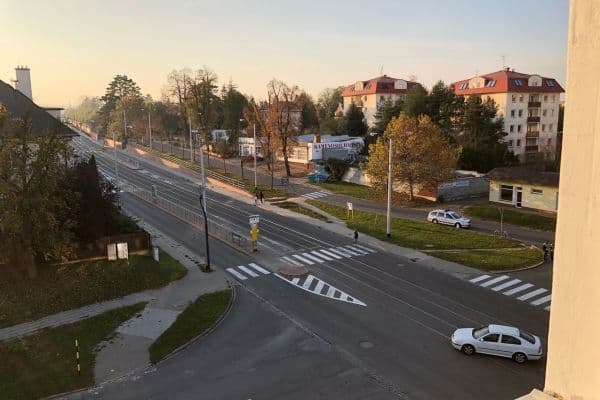 Prenájom bytu 2-izbový 65 m², Neředínská, Olomouc Prenájom bytu 2-izbový 65 m², Neředínská, Olomouc