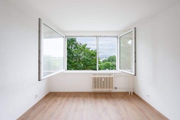 Predaj bytu 3-izbový 75 m², Doupovská, Praha, Praha Predaj bytu 3-izbový 75 m², Doupovská, Praha, Praha