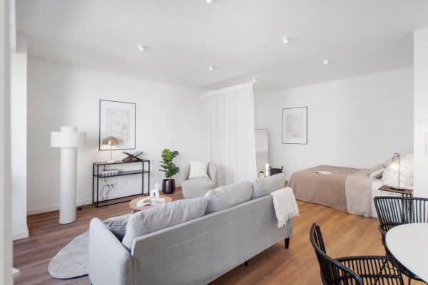 Prenájom bytu 1-izbový 45 m², Lusienstr., Düsseldorf, Severné Porýnie - Westfálsko Prenájom bytu 1-izbový 45 m², Lusienstr., Düsseldorf, Severné Porýnie - Westfálsko
