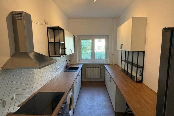 Predaj bytu 3-izbový 64 m², Köllnische Straße 44, Berlin, Berlín Predaj bytu 3-izbový 64 m², Köllnische Straße 44, Berlin, Berlín