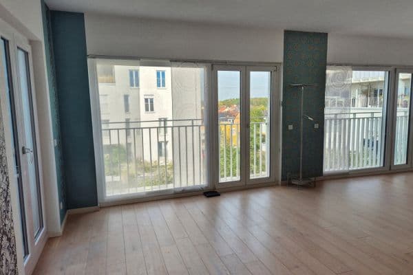 Prenájom bytu 4-izbový 128 m², Pfarrer-Mühlhauser-Str. 13, Karlsfeld, Bavorsko Prenájom bytu 4-izbový 128 m², Pfarrer-Mühlhauser-Str. 13, Karlsfeld, Bavorsko