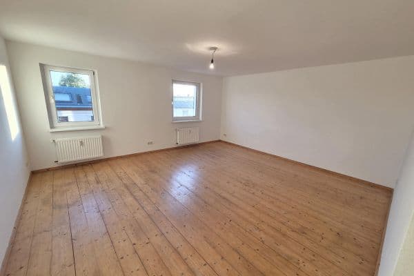 Prenájom bytu 2-izbový 52 m², Wolfstr. 1, Halle Prenájom bytu 2-izbový 52 m², Wolfstr. 1, Halle