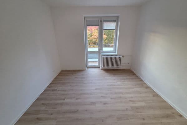 Prenájom bytu 3-izbový 73 m², Na Královkách, Kuřim Prenájom bytu 3-izbový 73 m², Na Královkách, Kuřim