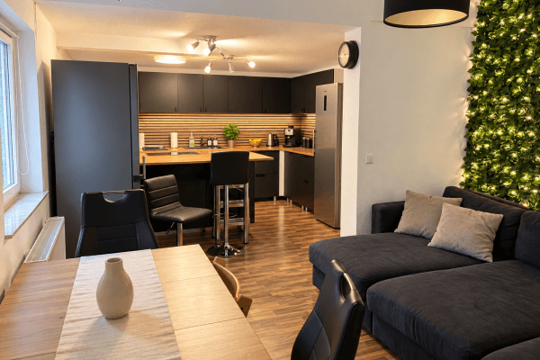 Prenájom bytu 5-izbový 122 m², Frühmessholzstr. 4, Neunkirchen am Sand Prenájom bytu 5-izbový 122 m², Frühmessholzstr. 4, Neunkirchen am Sand