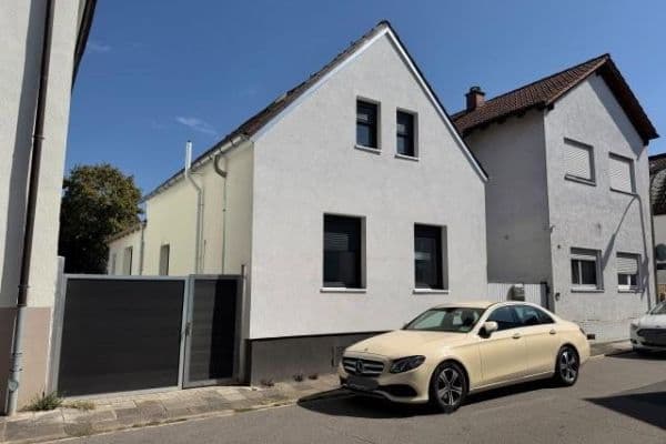 Predaj domu 110 m², pozemok 230 m², Ludwigshafen Friesenheim Predaj domu 110 m², pozemok 230 m², Ludwigshafen Friesenheim