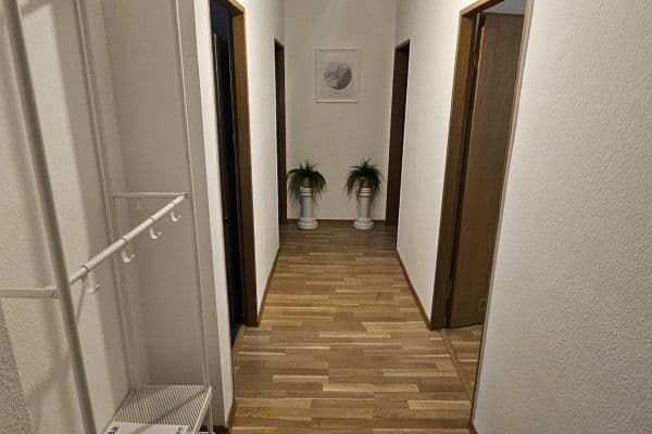 Prenájom bytu 1-izbový 18 m², Eckenheimer Landstraße 361, Frankfurt am Main Prenájom bytu 1-izbový 18 m², Eckenheimer Landstraße 361, Frankfurt am Main