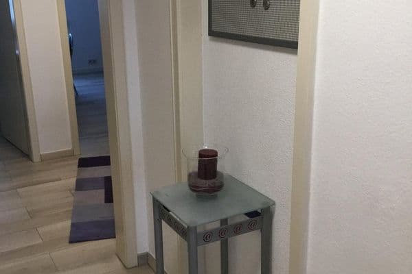 Prenájom bytu 1-izbový 13 m², Schramberg - Sulgen Prenájom bytu 1-izbový 13 m², Schramberg - Sulgen