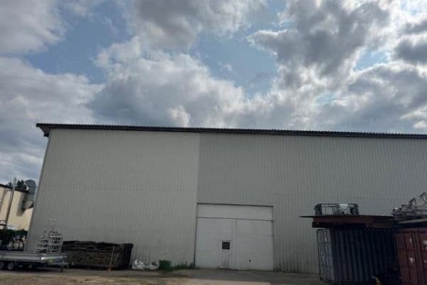 Prenájom nebytového priestoru 780 m², Wandlitz Prenájom nebytového priestoru 780 m², Wandlitz