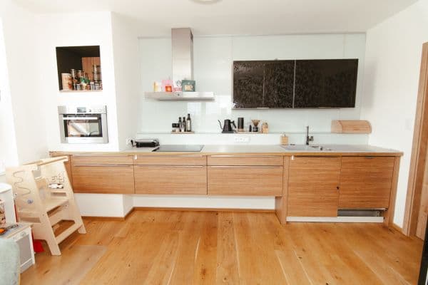 Predaj bytu 3-izbový 96 m², Vodnická, Praha Predaj bytu 3-izbový 96 m², Vodnická, Praha