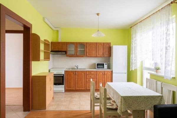 Prenájom bytu 2-izbový 43 m², Hradčanská, Tišnov Prenájom bytu 2-izbový 43 m², Hradčanská, Tišnov