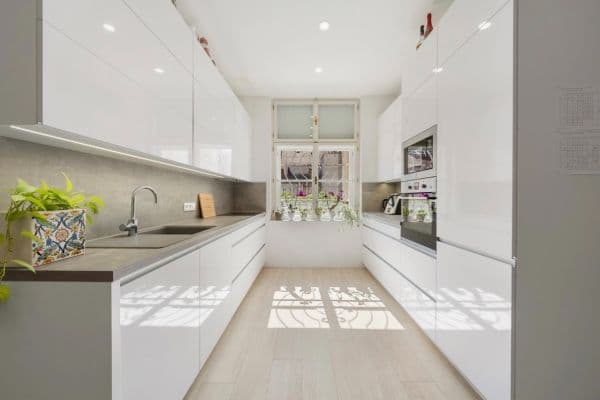 Predaj bytu 4-izbový 111 m², Sokolovská, Praha Predaj bytu 4-izbový 111 m², Sokolovská, Praha