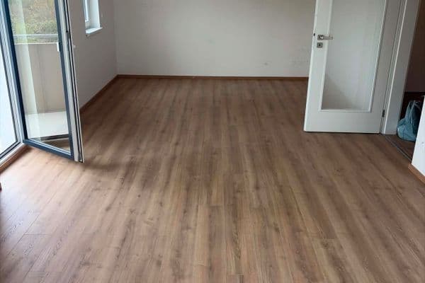 Prenájom bytu 3-izbový 73 m², Sedlářova, Praha Prenájom bytu 3-izbový 73 m², Sedlářova, Praha