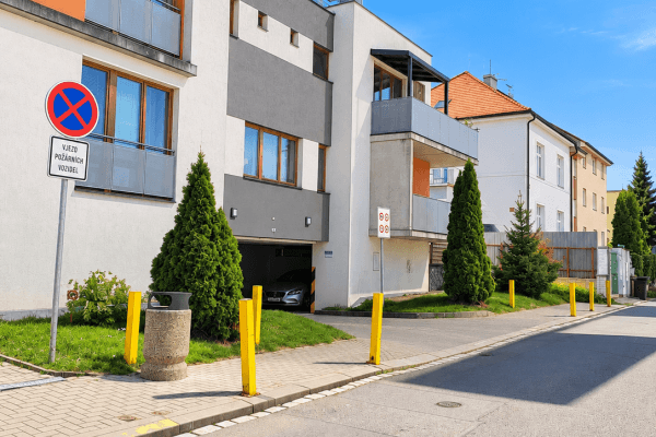 Predaj bytu 2-izbový 53 m², Karlovarská, Praha Predaj bytu 2-izbový 53 m², Karlovarská, Praha