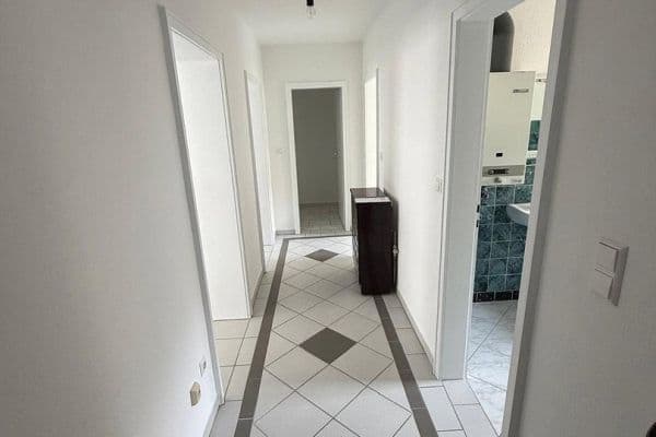 Prenájom bytu 2-izbový 64 m², Mannheim, Bádensko-Wurttembersko Prenájom bytu 2-izbový 64 m², Mannheim, Bádensko-Wurttembersko